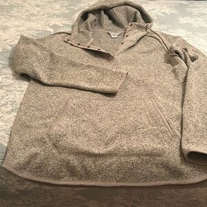 Ascend pull over hoodie